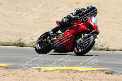 media/May-06-2024-Moto Forza (Mon) [[b33359f27d]]/1-Advanced/Session 4 (Turns 9 and 8)/